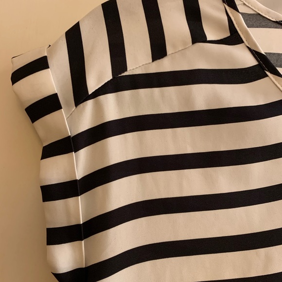Striped blouse, Ann Taylor, size XS - Picture 4 of 5